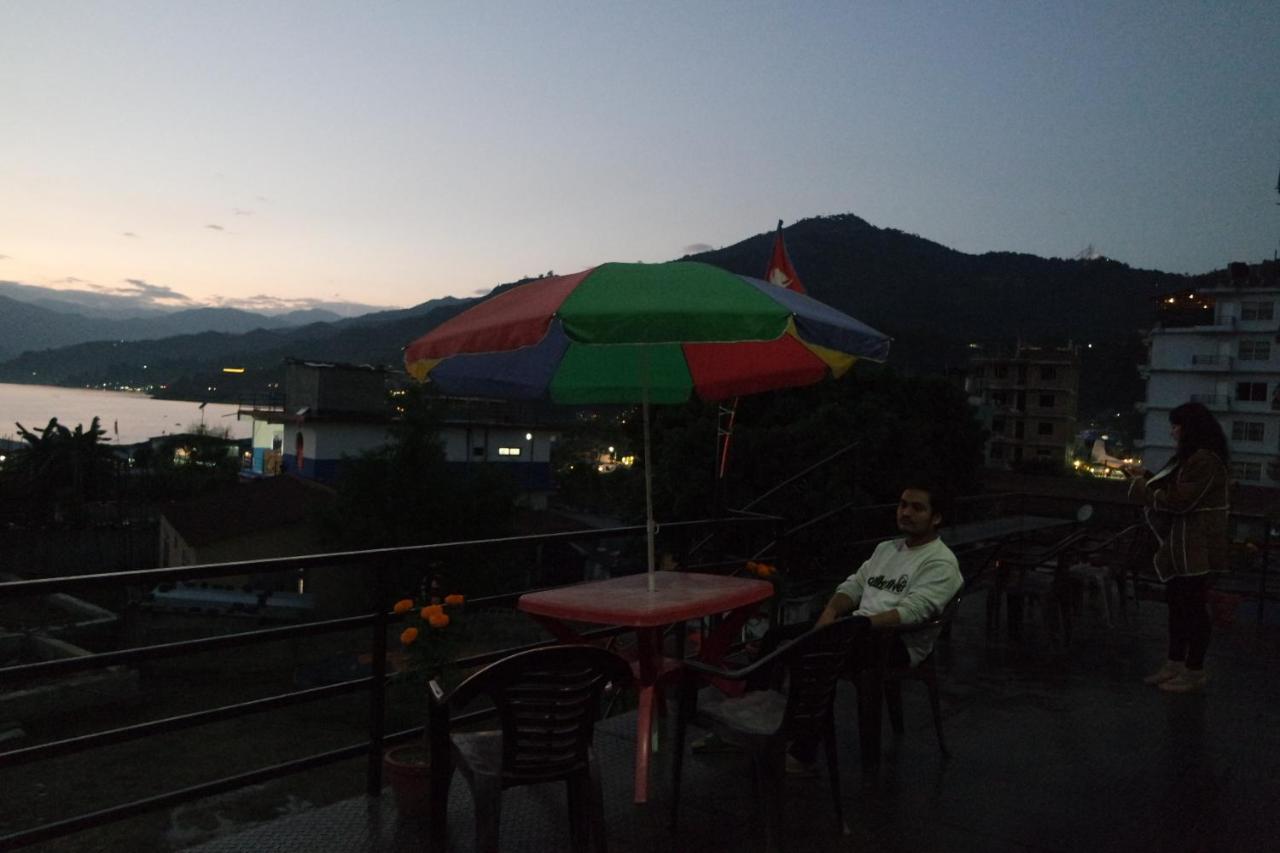 Pokhara Youth Hostel Exteriér fotografie